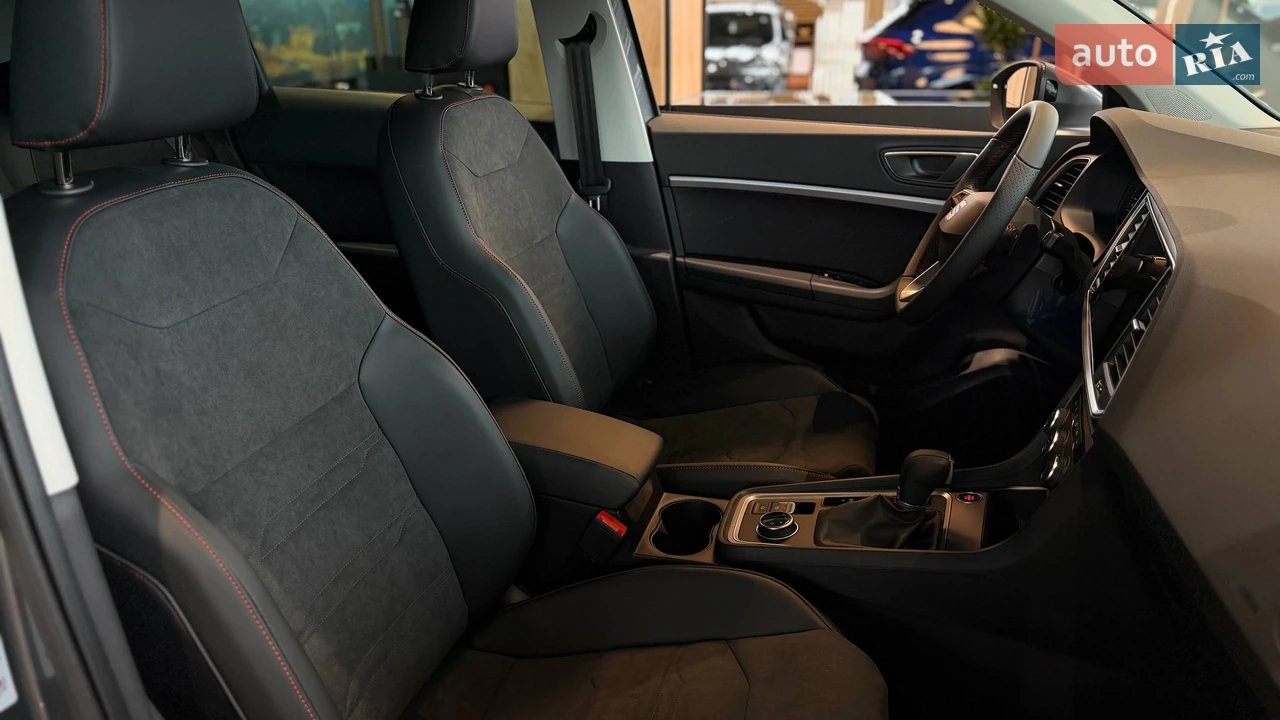 SEAT-10