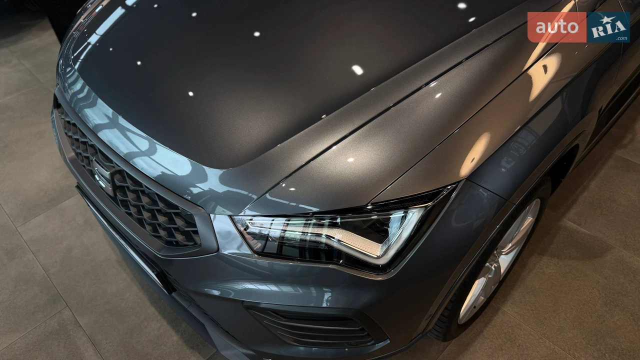 SEAT-7