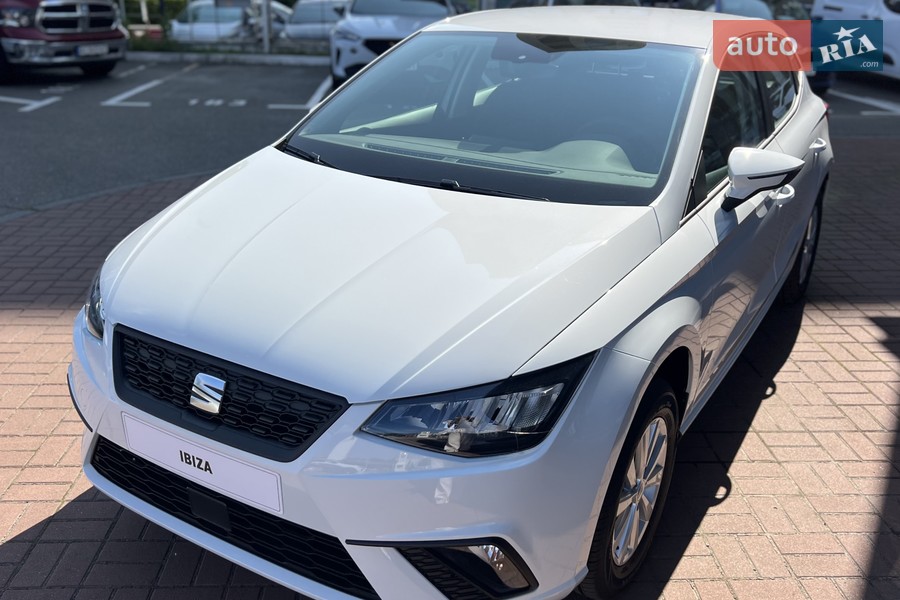 SEAT Ibiza - фото 1