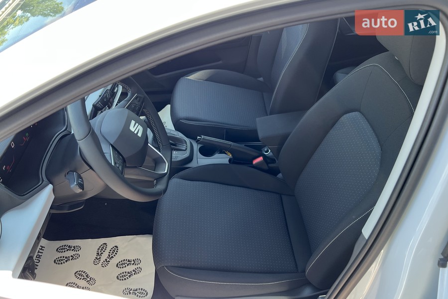 SEAT Ibiza - фото 14
