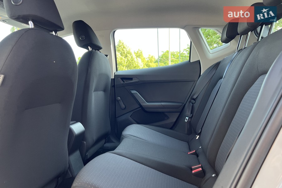 SEAT Ibiza - фото 15