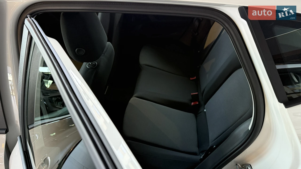 SEAT-29