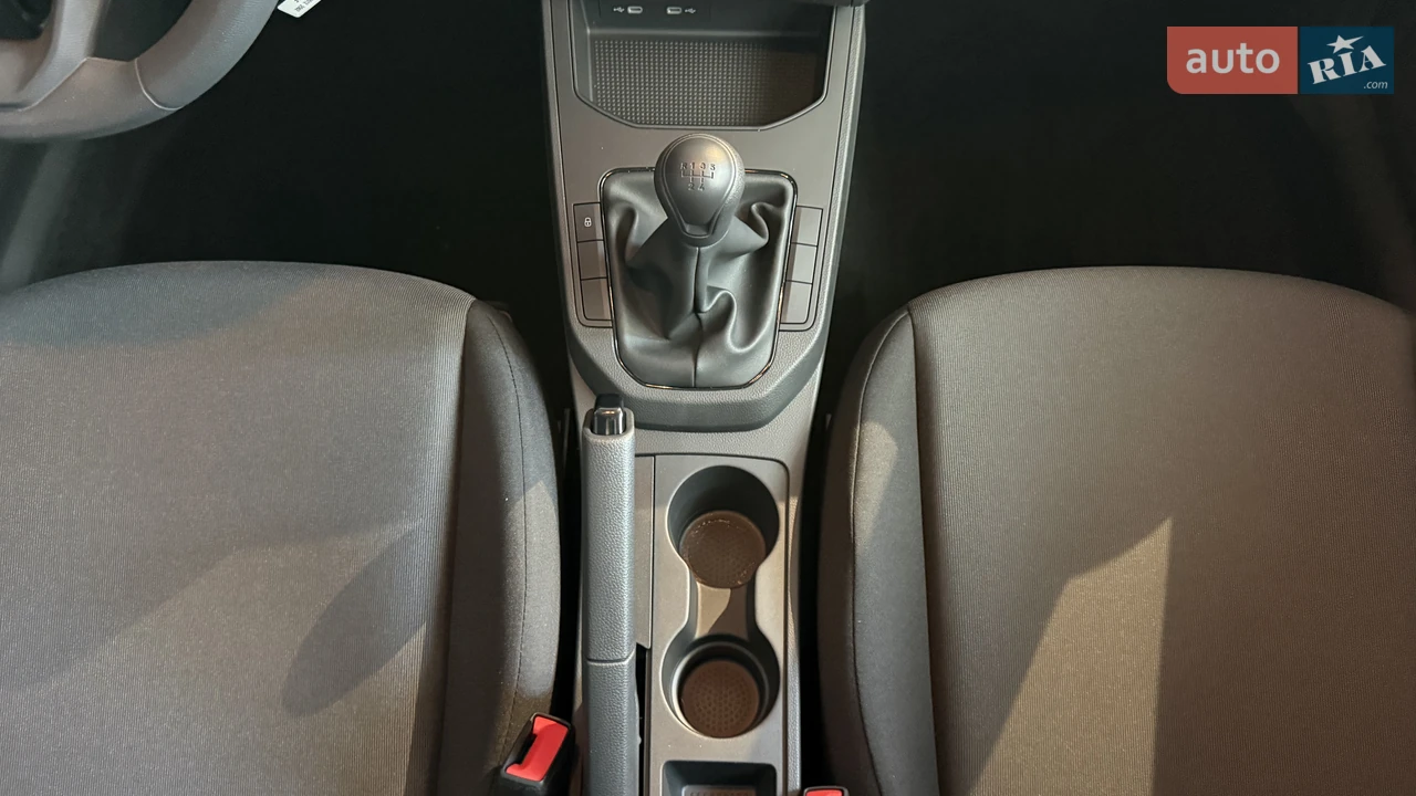 SEAT-36