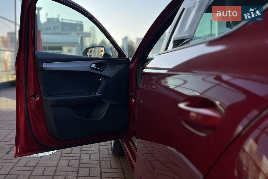 SEAT Leon - фото 16