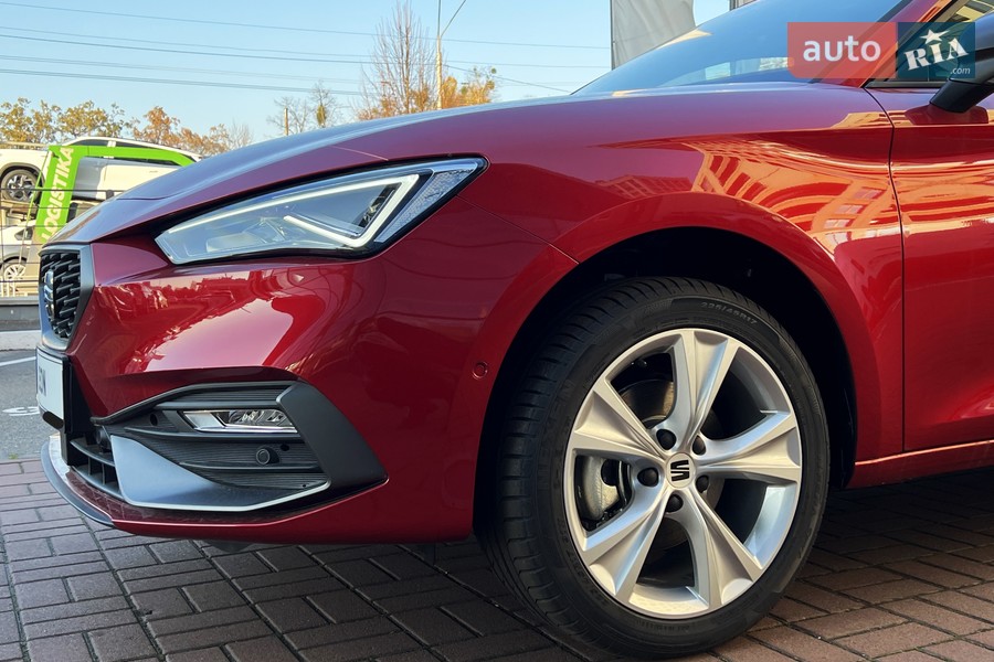 SEAT Leon - фото 12