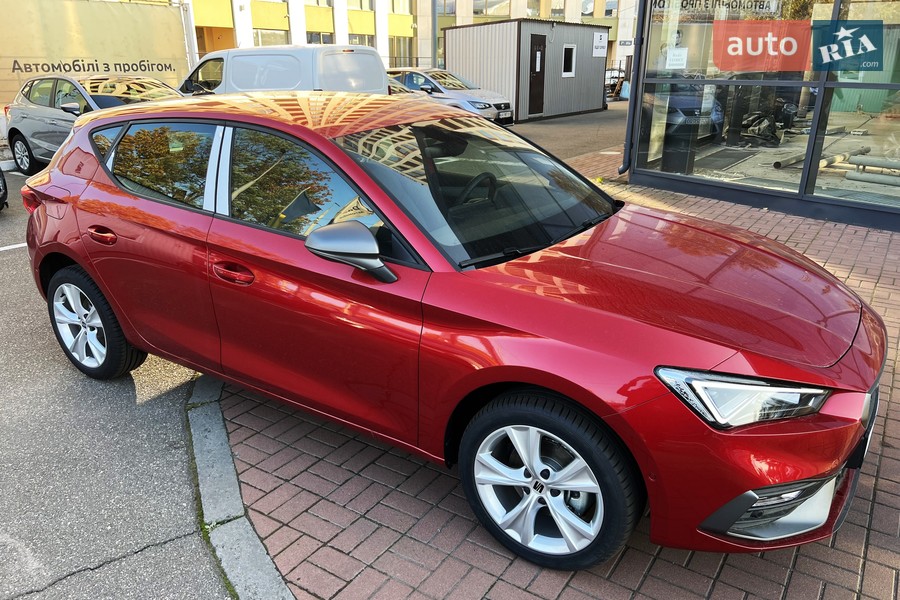 SEAT Leon - фото 4