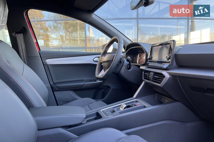 SEAT Leon - фото 34