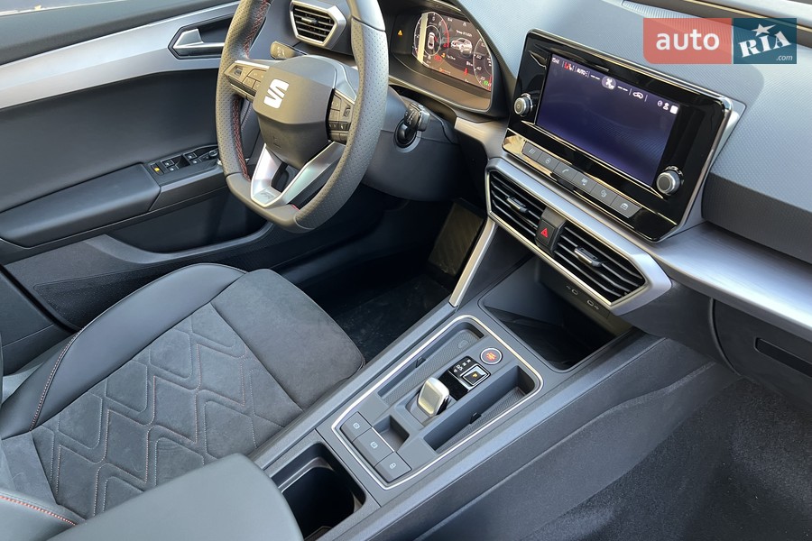 SEAT Leon - фото 36