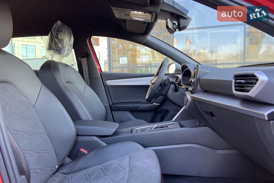 SEAT Leon - фото 33