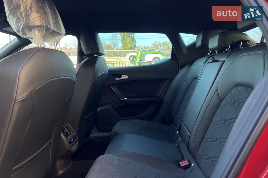 SEAT Leon - фото 25