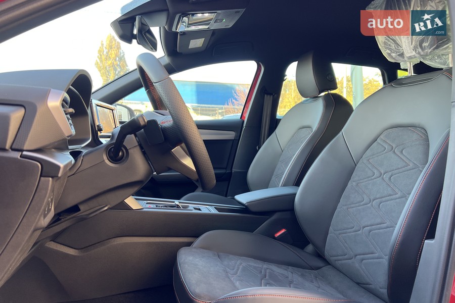 SEAT Leon - фото 20