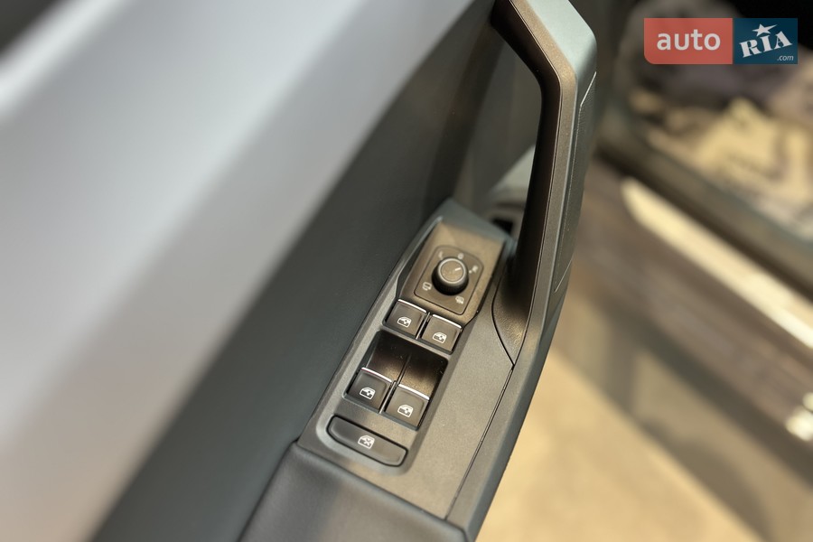 SEAT Leon - фото 15