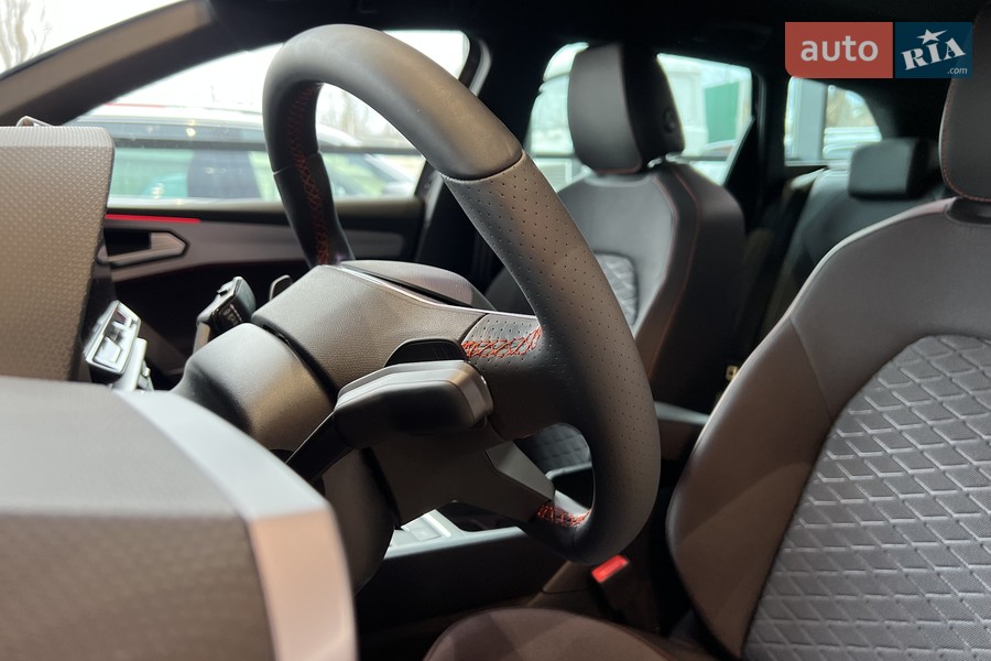 SEAT Leon - фото 19