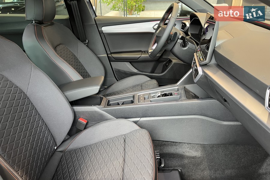 SEAT Leon - фото 26