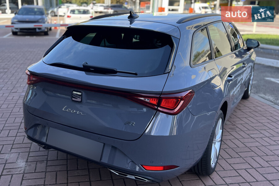 SEAT Leon - фото 9