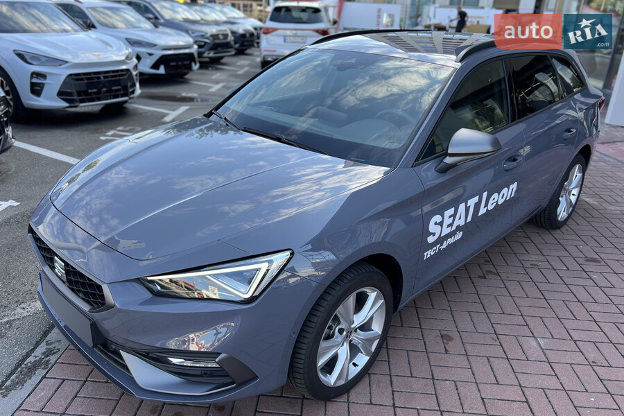 SEAT Leon - фото 1