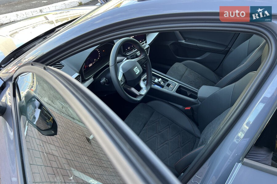 SEAT Leon - фото 18