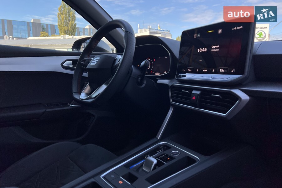 SEAT Leon - фото 20