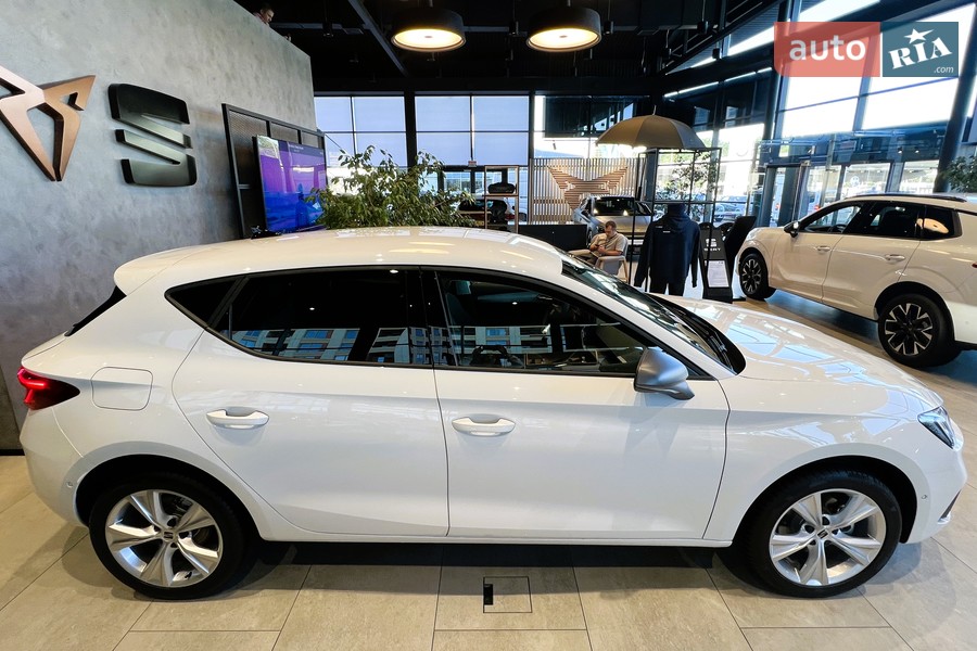 SEAT Leon - фото 6