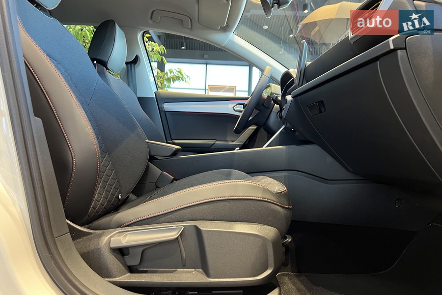 SEAT Leon - фото 19