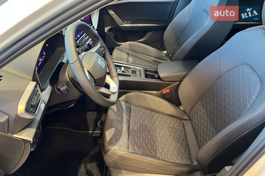 SEAT Leon - фото 15