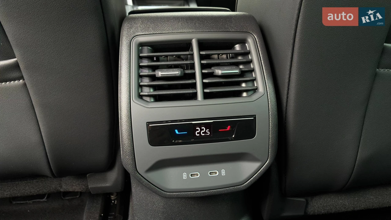 SEAT-21
