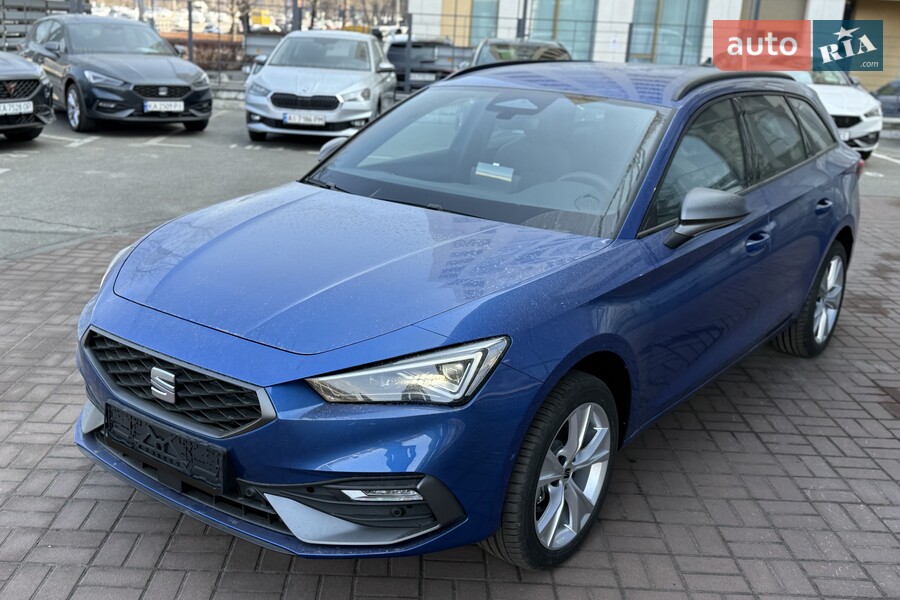 SEAT Leon - фото 1