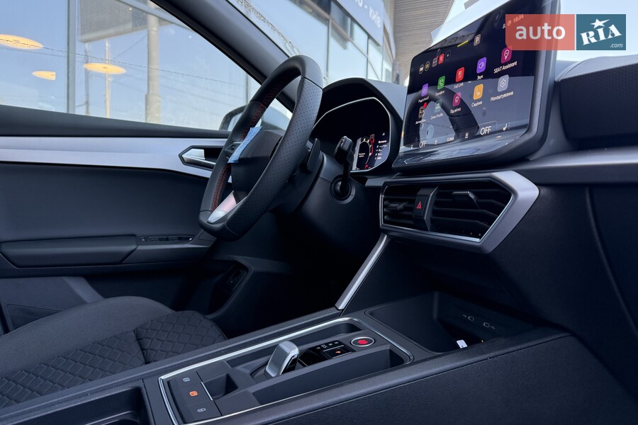 SEAT Leon - фото 13