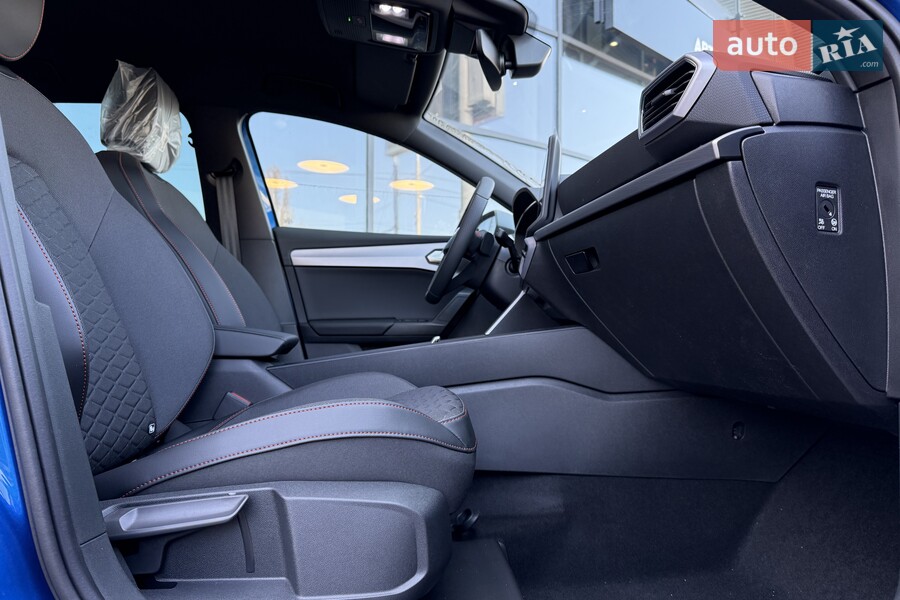 SEAT Leon - фото 20