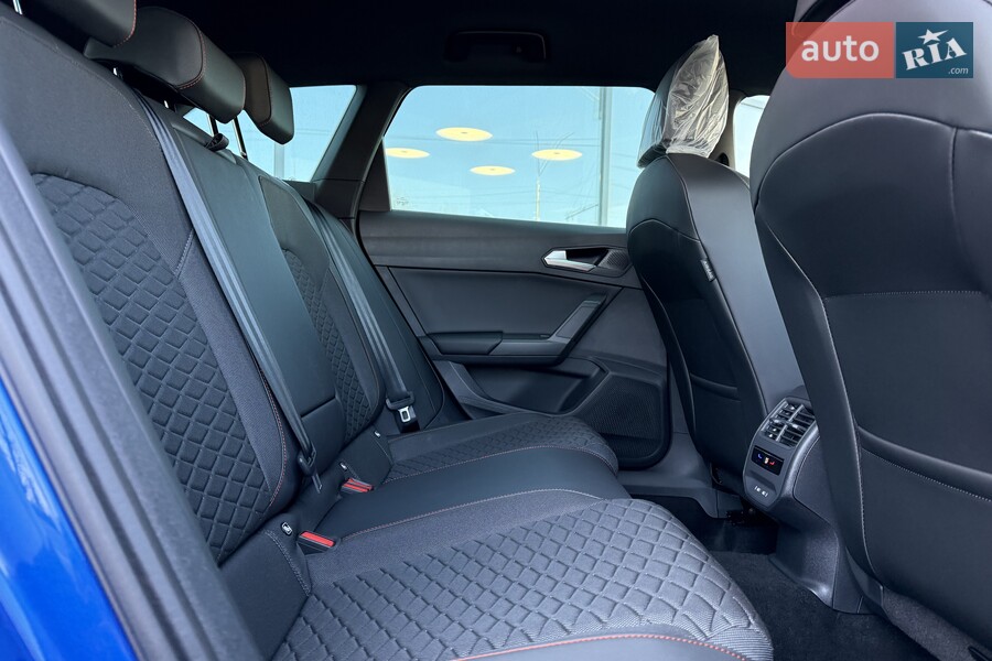 SEAT Leon - фото 23