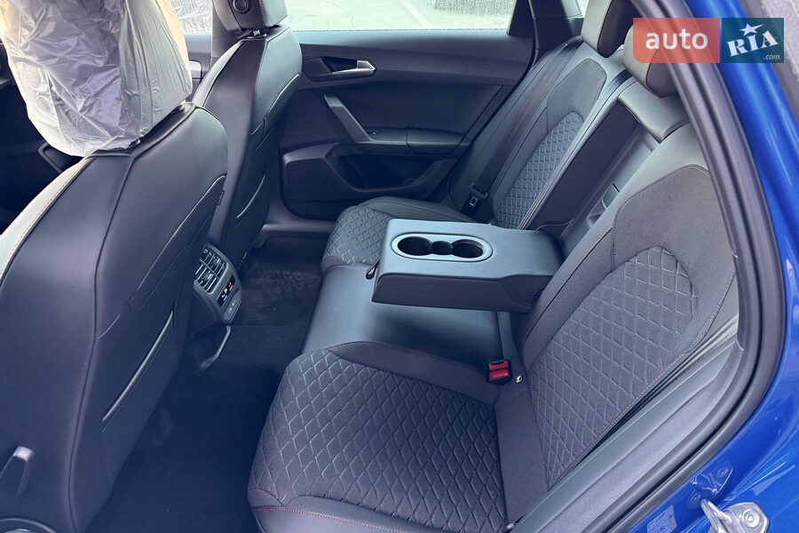 SEAT Leon - фото 25