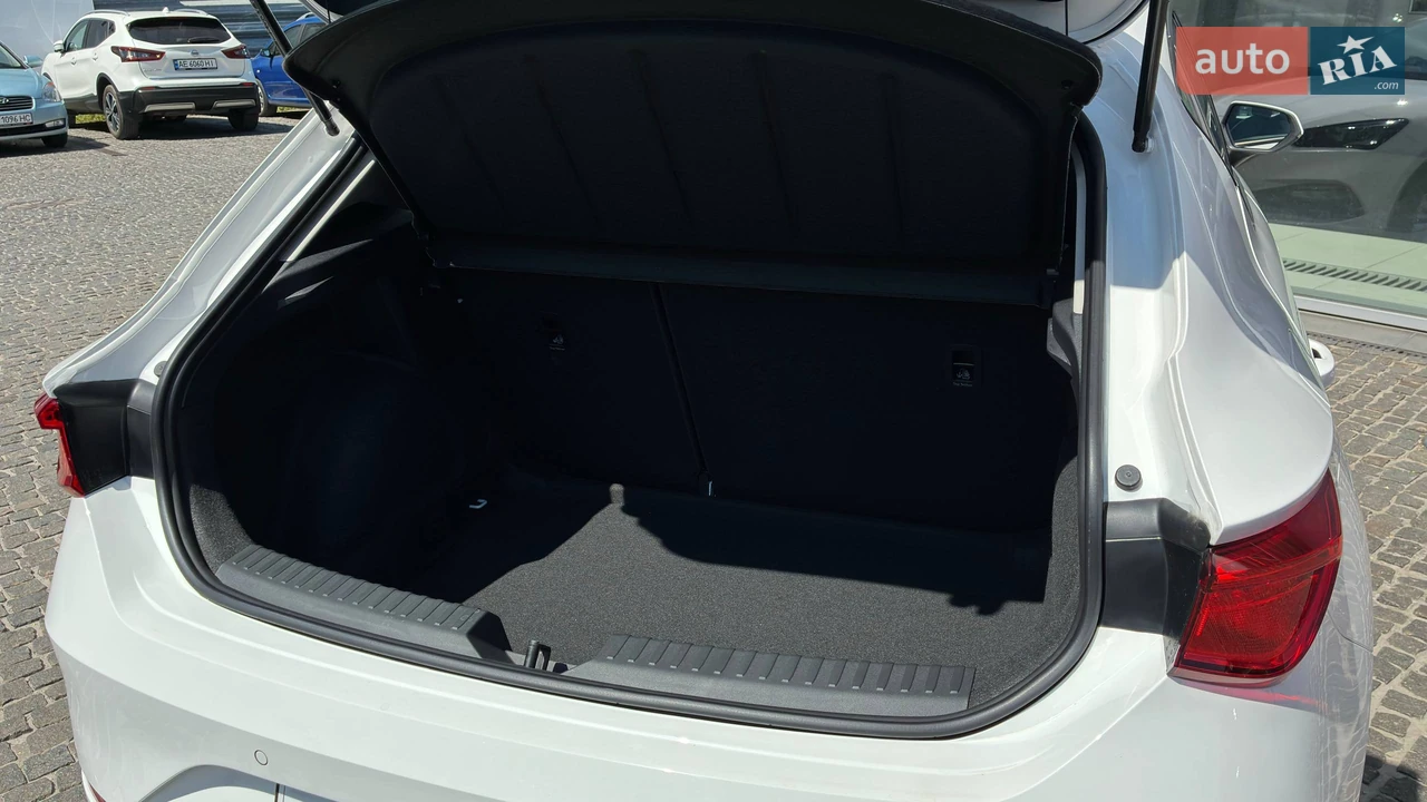 SEAT-1