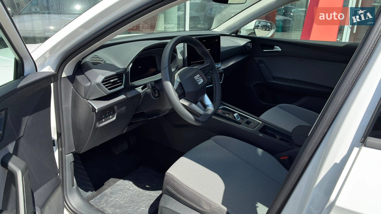 SEAT-13