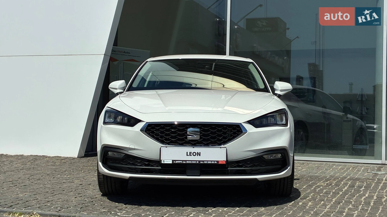 SEAT-4