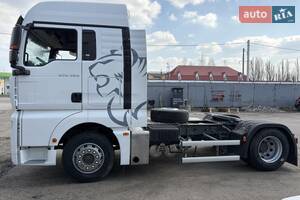 Sinotruk Sitrak C7H Base
