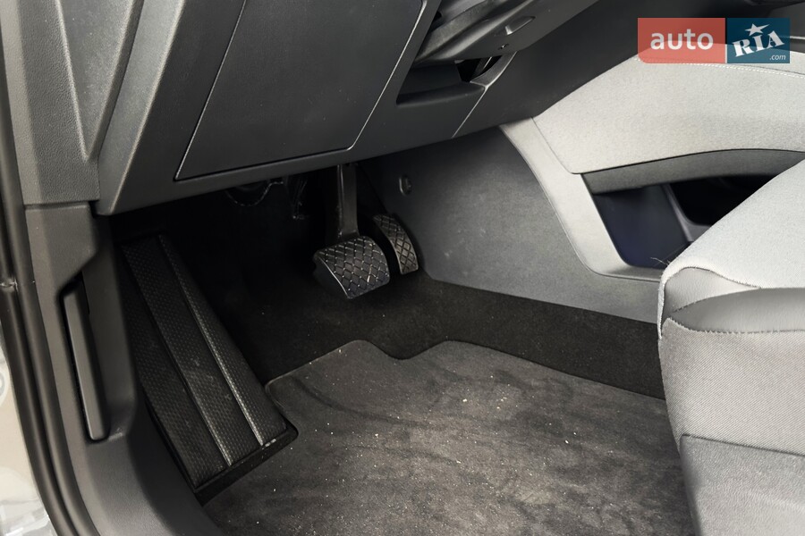 Skoda Enyaq - фото 16