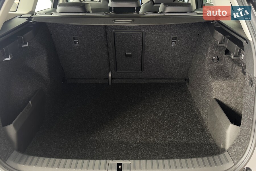 Skoda Enyaq - фото 13