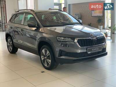 Skoda Karoq 2025 Selection