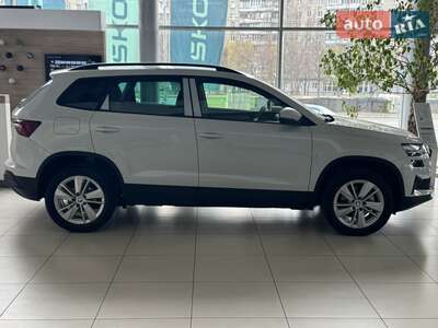 Skoda Karoq 2025 Selection Plus