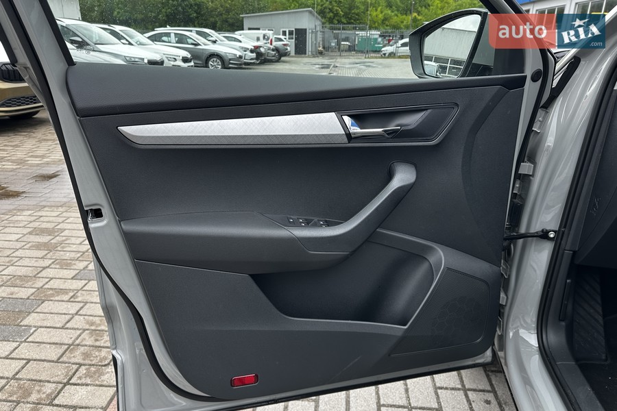 Skoda Karoq - фото 17