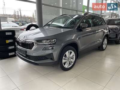 Skoda Karoq 2025 Selection Plus