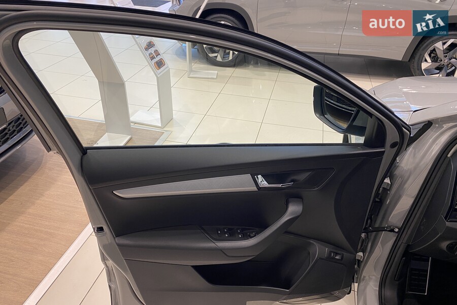 Skoda Karoq - фото 15