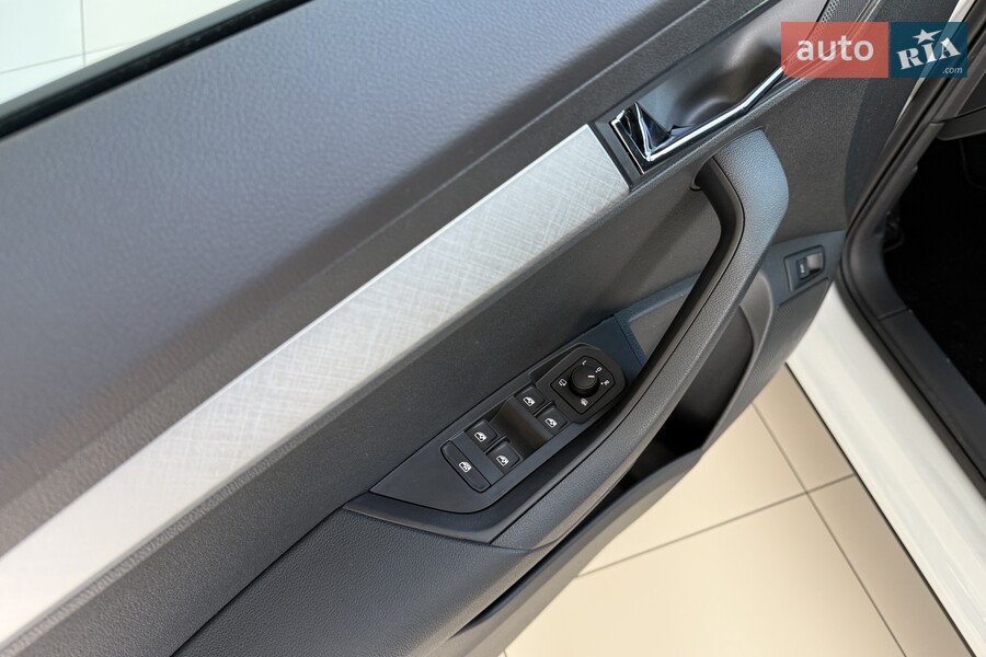 Skoda Karoq - фото 16