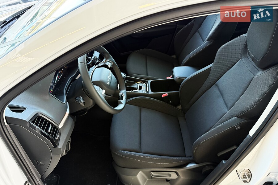 Skoda Karoq - фото 17