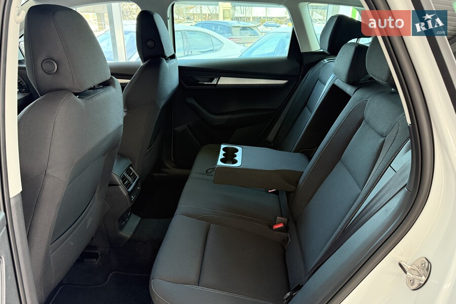 Skoda Karoq - фото 19
