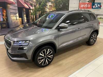 Skoda Karoq 2025 Selection Plus