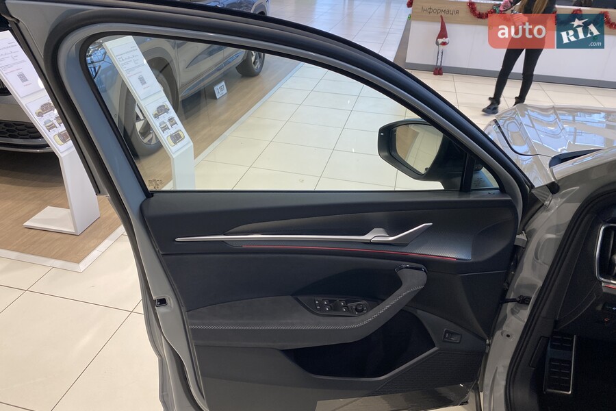 Skoda Kodiaq - фото 12