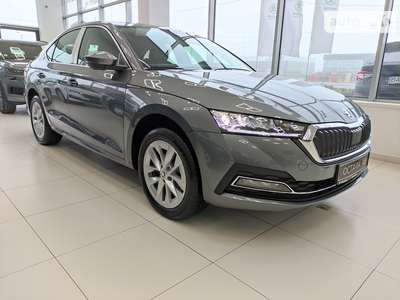 Skoda Octavia Individual 2.0 TSI DSG (190 к.с.) 2024