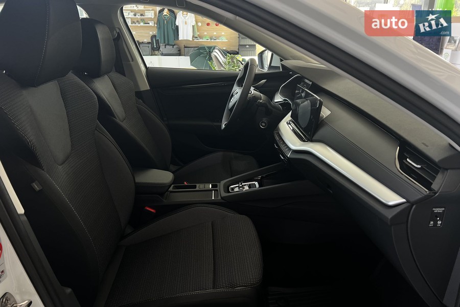 Skoda Octavia - фото 11