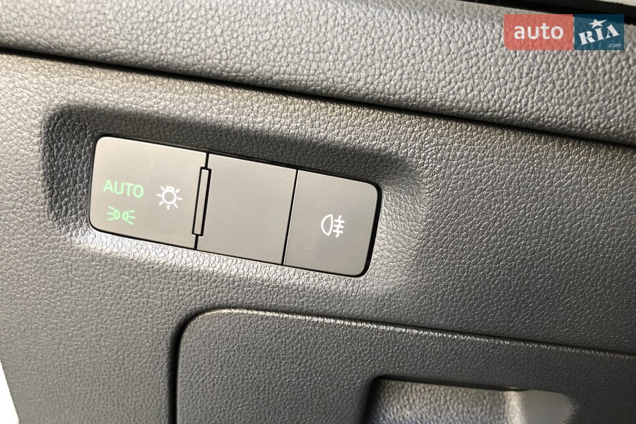 Skoda Octavia - фото 19